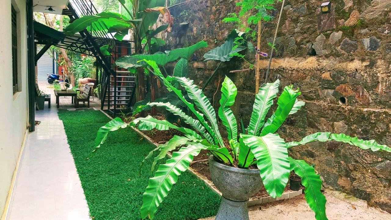 Villa Senan - 2 Apartments - 米瑞莎 外观 照片