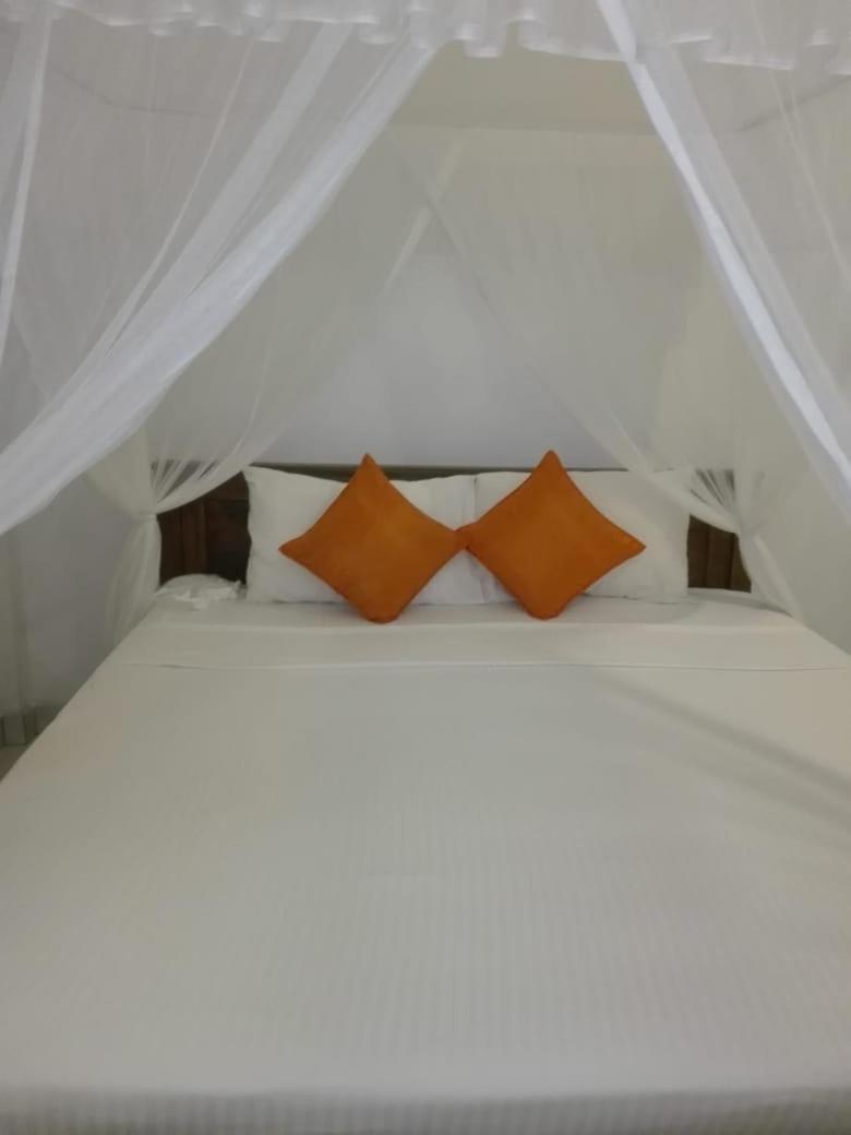 Villa Senan - 2 Apartments - 米瑞莎 客房 照片