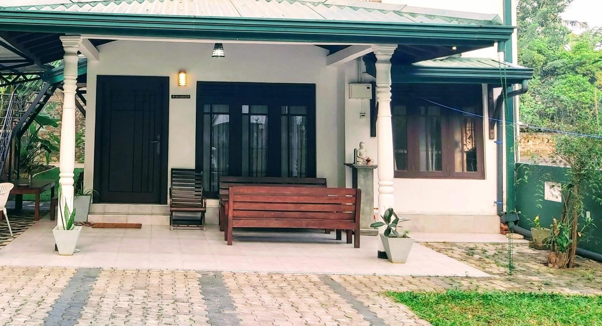 Villa Senan - 2 Apartments - 米瑞莎 客房 照片